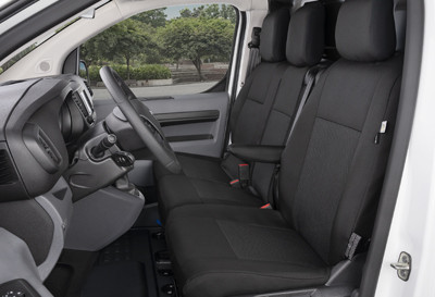 Pokrowiec TAILOR MADE na fotel kierowcy i podwójne siedzenie pasażerów 1+2 table